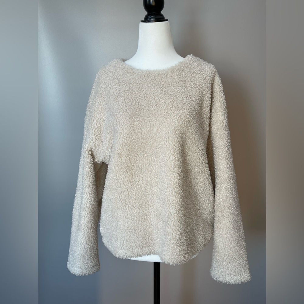 Uniqlo Sherpa sweater medium excellent condition